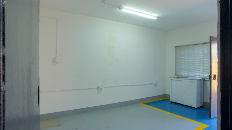 Commercial Property for Sale in Oos Einde North West